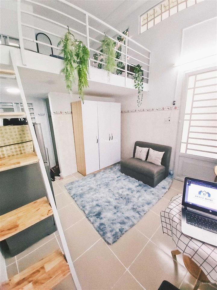 Phòng có gác (duplex) cv làng hoa full nội thất xịn xò mới keng