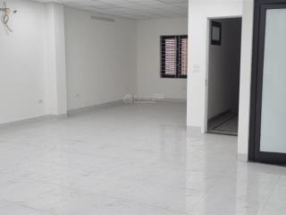 Cho thuê sàn làm văn phòng dt 30m2 60m2, phòng sạch đẹp, ký hợp đồng lâu dài tại khu dương nội