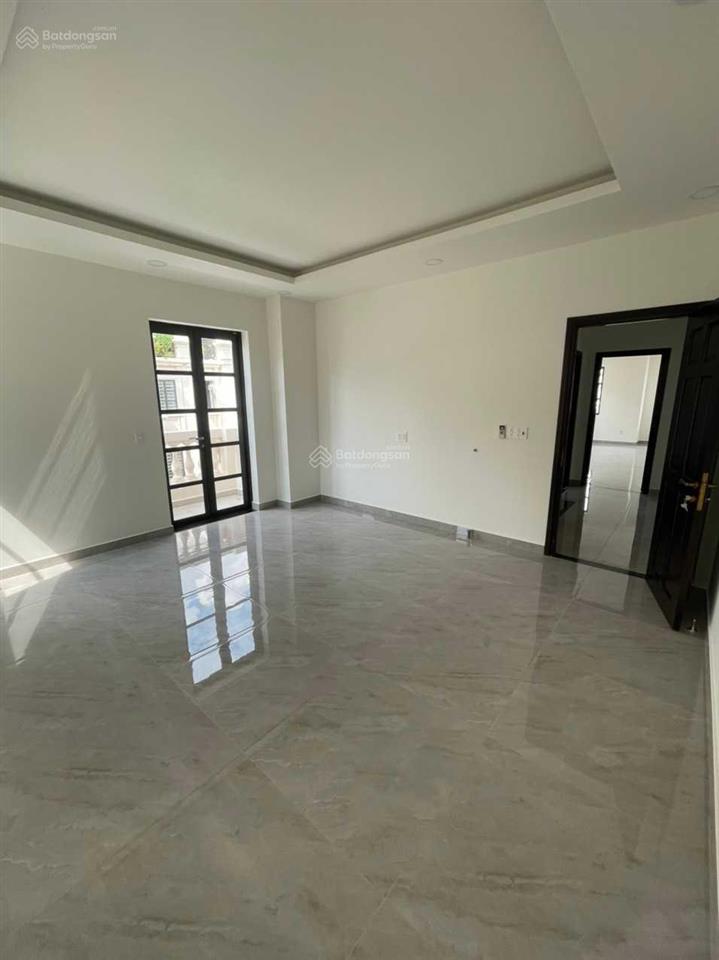 Mặt tiền phan văn trị cityland park hills phường 10, 29 tỷ 800 hoàn thiện cho thuê 65tr/th