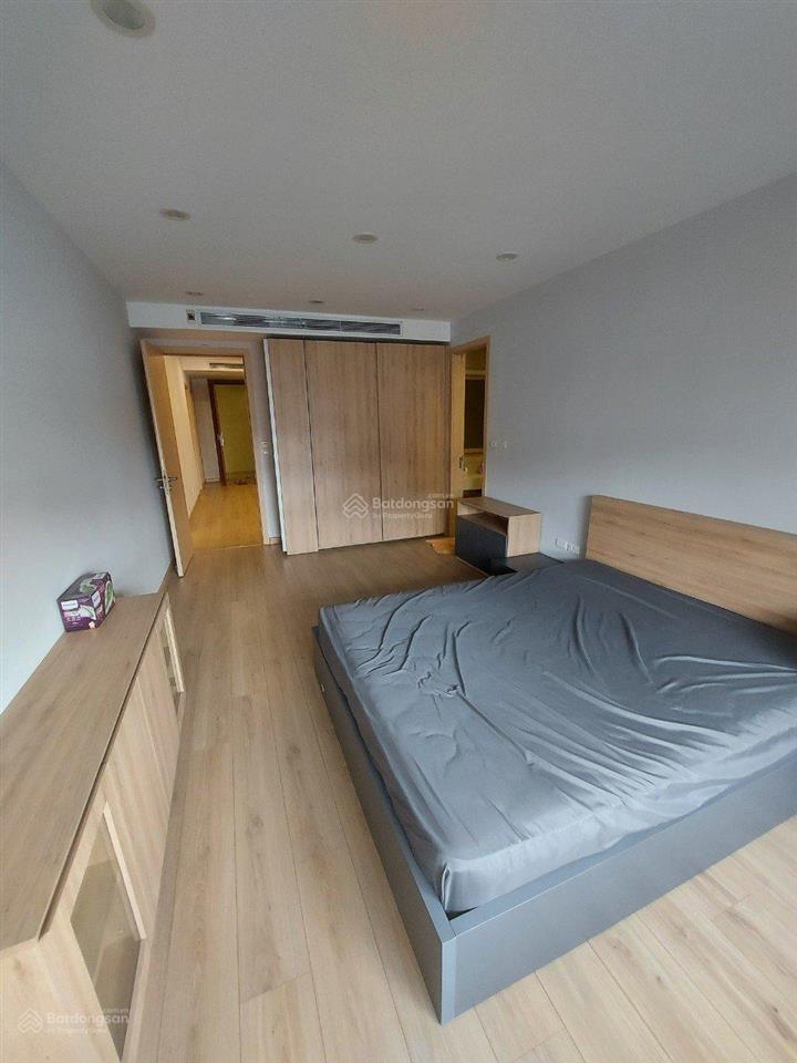 Cho thuê căn hộ trung hòa nhân chính 3 phòng ngủ full đồ 153m2 giá chỉ 17 triệu/ tháng