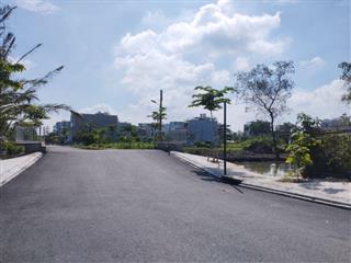 Cần bán gấp Dự án Đông Dương đường Bưng Ông Thoàn, Phường Phú Hữu, Diện tích 200m², Giá 29 Triệu/m²