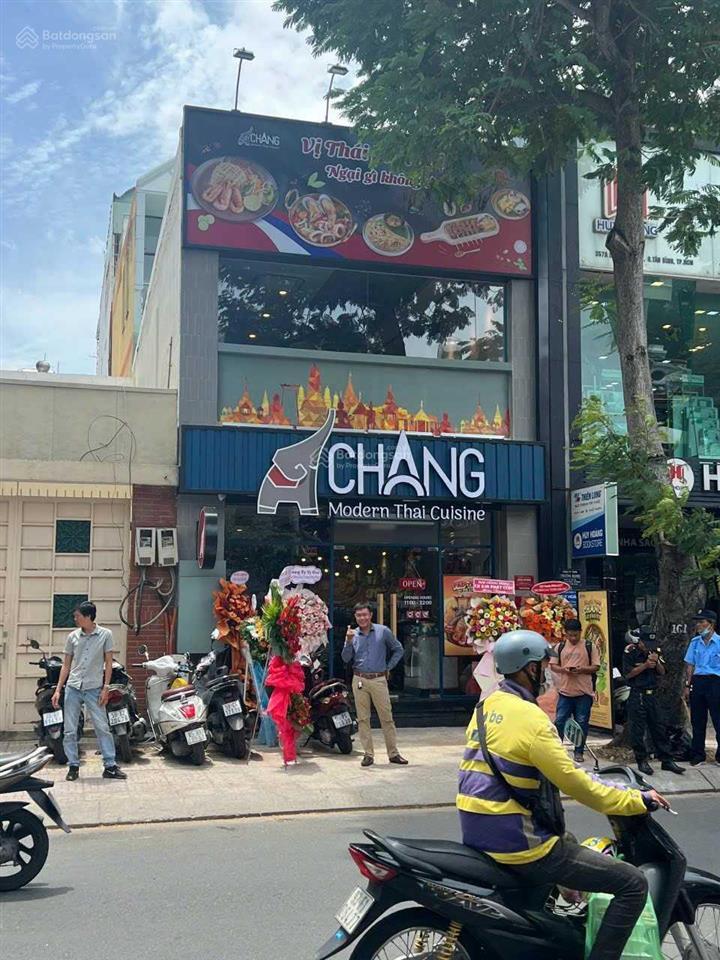 Cho thuê nhà mặt tiền nguyễn thái học, phường bến nghé, quận 1. dt 8x25m. 1 trệt 3 lầu