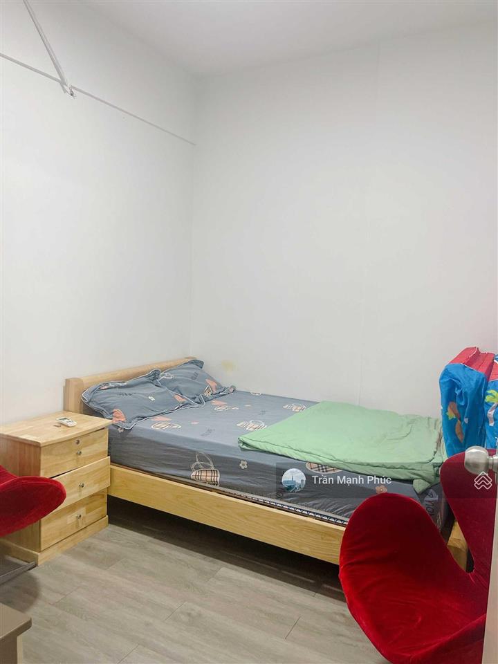 Cần bán căn hộ 2pn, giá 2,3 tỷ, có sổ hồng riêng, chung cư sunview town