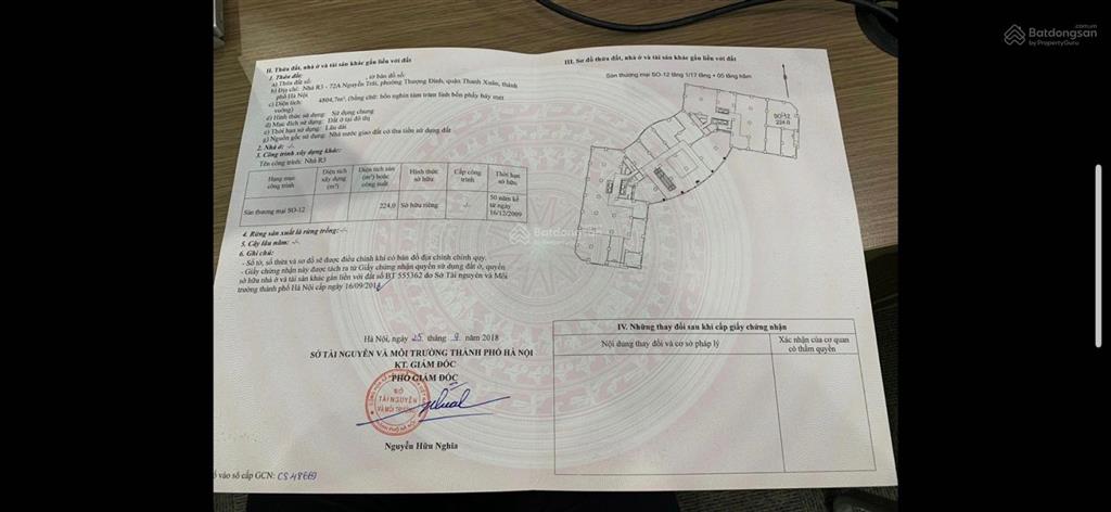 Chính chủ cần bán gấp shophouse thuộc tòa r3 vinhomes royal city 72a nguyễn trãi diện tích 224 m2