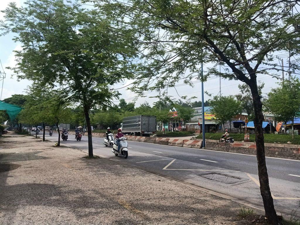 Bán nhà MT Tỉnh Lộ 10, Phạm Văn Hai, Bình Chánh, DT 6,5x51m nở hậu 7,5m giá 12,5 tỷ: LH 0906975715