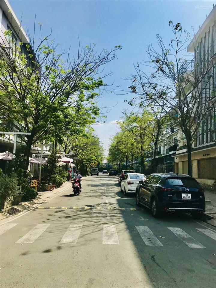 Kí túc xá  sleepbox thủ đức bao trọn gói