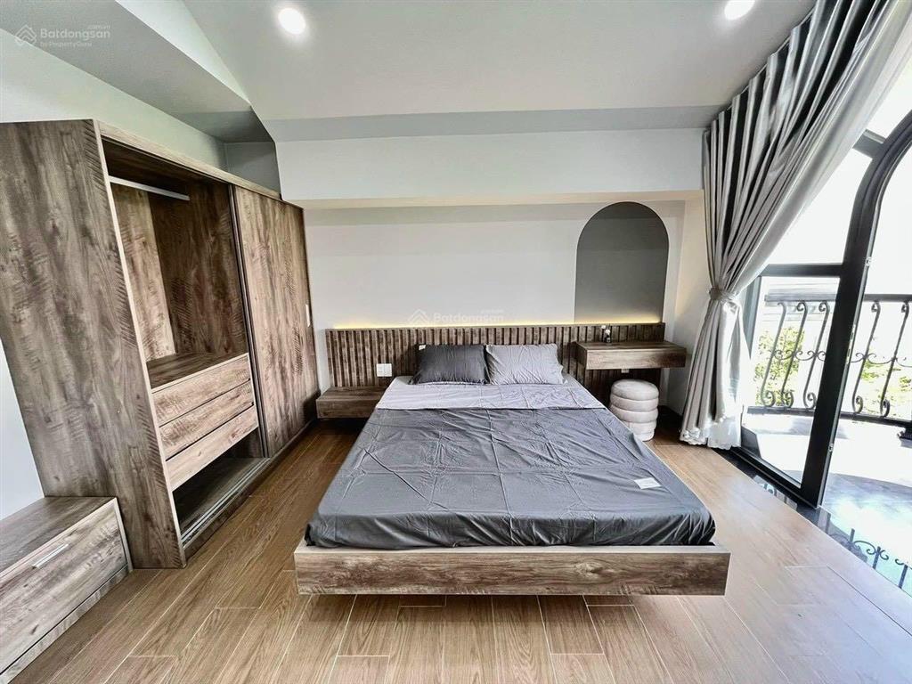 Căn hộ full nội thất gần rmit, lotte, tdtu,... (new 100%) ngay kdc him lam an ninh, sạch sẽ