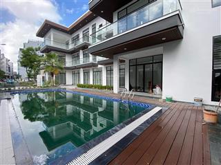 Cho thuê villa khu biễn mỹ khê, có hồ bơi thiết kế đẹp có tiềm năng kinh doanh.  0905 982 ***