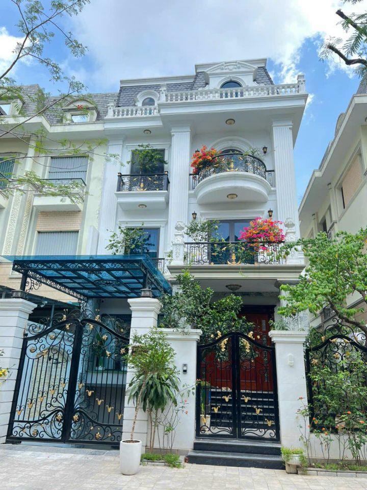 Bán biệt thự An Khang Villa khu M gần hồ 200m2, giá 38,5 tỷ. LH: 0937 855 599