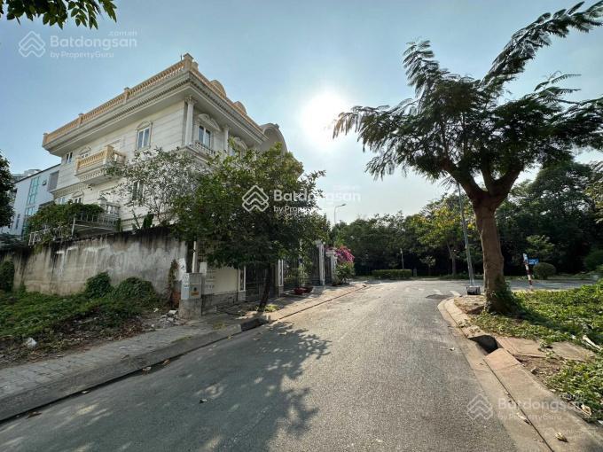 Chính chủ cần bán nhà phố phú mỹ vạn phát hưng giá 18,5 tỷ diện tích 6x21m,  0906 615 ***