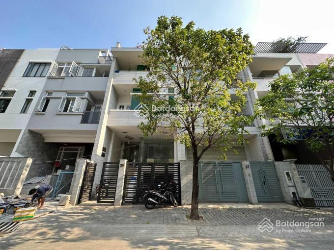 Chính chủ cần bán nhà phố phú mỹ vạn phát hưng giá 18,5 tỷ diện tích 6x21m,  0906 615 ***