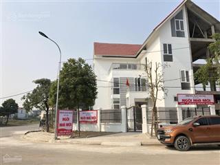 Cần mua bán trao đổi biệt thự dự án ngôi nhà mới quốc oai. dt từ 200  350m2