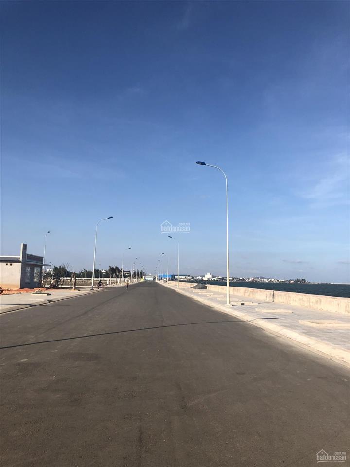 Bán gấp lô c mặt tiền biển  dự án vietpearl city. trung tâm tp phan thiết. giá bán cực ngộp