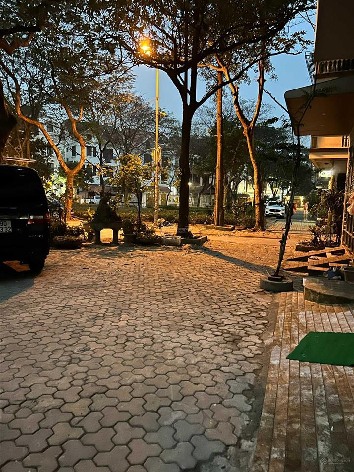 Cho thuê 05 nhà khu nguyễn cảnh dị, 55m2x5 tầng, 16, tr/tháng.  0963 789 ***