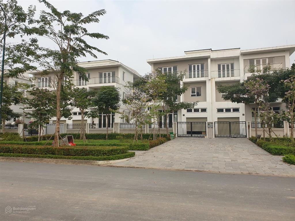 Bán biệt thự ciputra, mặt đường nguyễn văn huyên kéo dài, hướng tây tứ trạch, vỉa hè siêu rộng