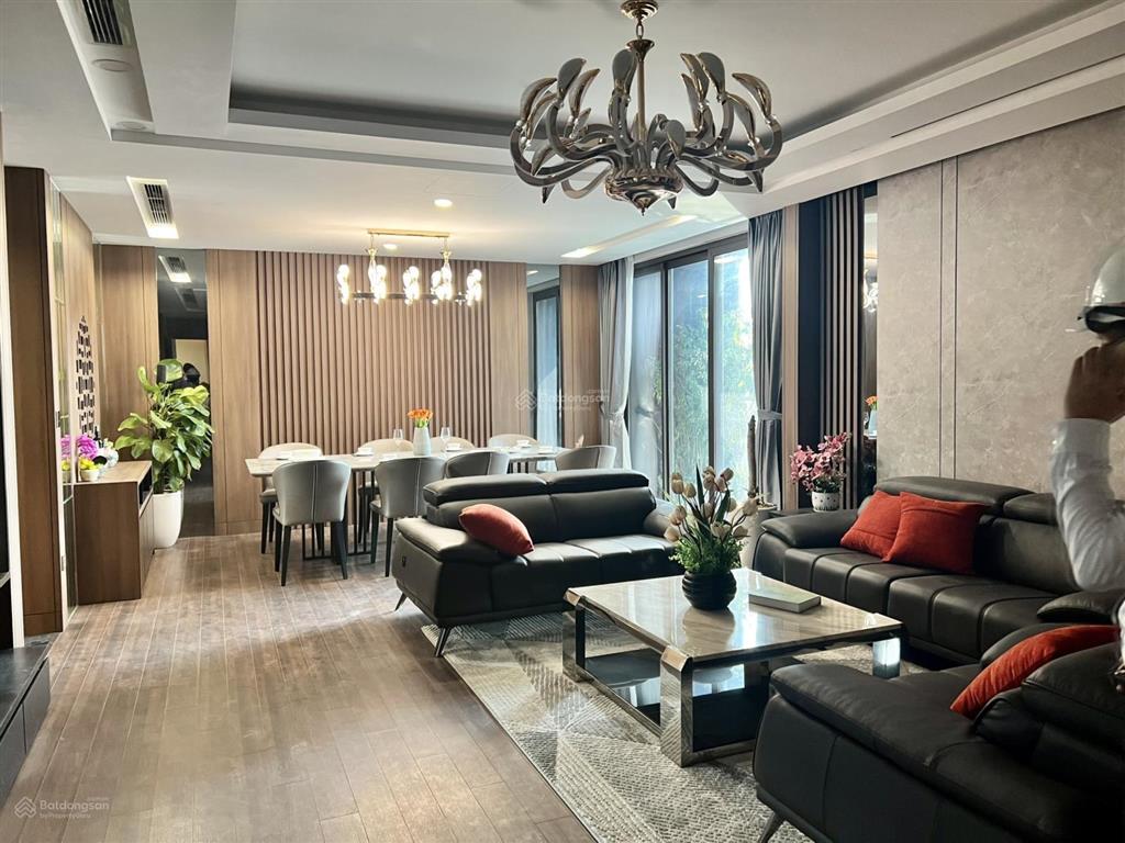 Căn hộ 3pn view 2 hồ lớn phường đống đa. sổ đỏ lâu dài. xem nhà 24/7 0899 822 ***