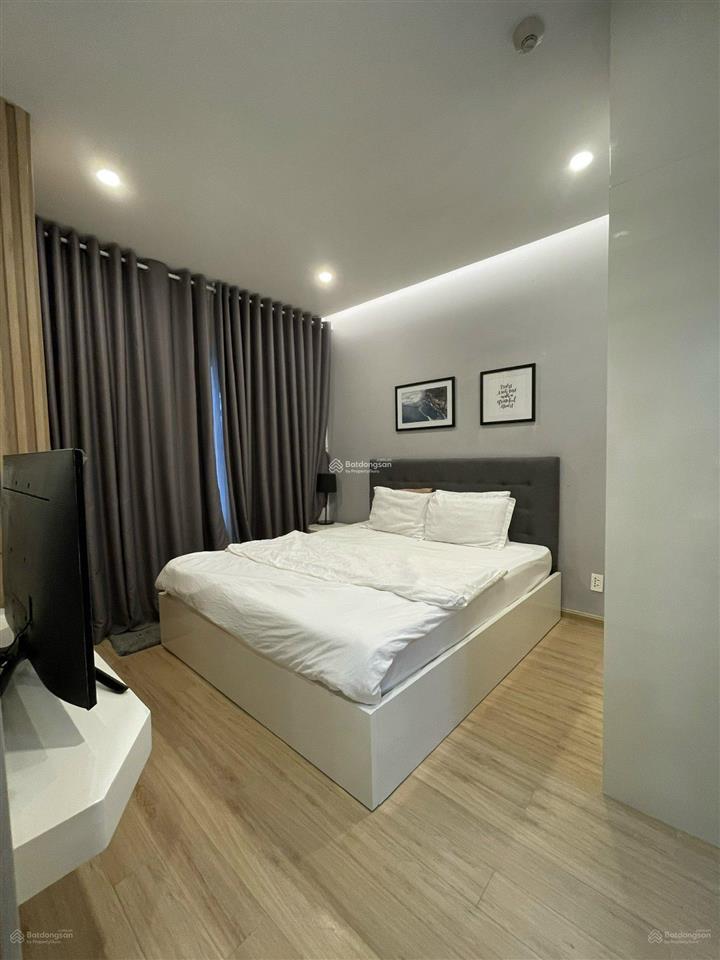 Cho thuê gấp căn new city thủ thiêm dt 75m2 2pn 2wc full nội thất, giá 17.000.000.  0908 833 ***
