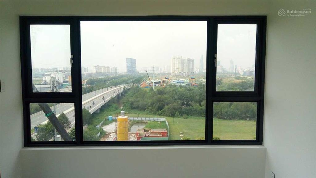 Cho thuê gấp new city 3pn 2wc dt 102m2, nội thất cơ bản giá 20.000.000 view sông,  0908 833 ***