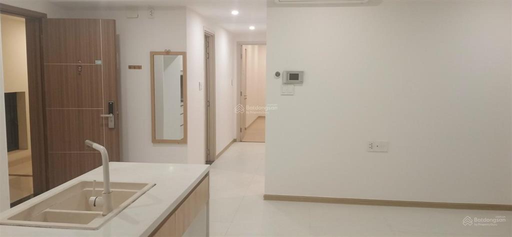 Cho thuê gấp new city 3pn 2wc dt 102m2, nội thất cơ bản giá 20.000.000 view sông,  0908 833 ***