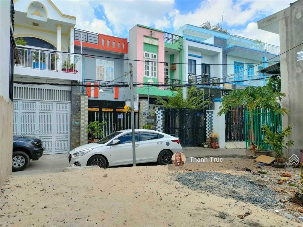 Nhà đẹp  giá tốt sổ hồng riêng trục quốc lộ 13  ngã 4 bình triệu  ngã 4 hiệp bình phước
