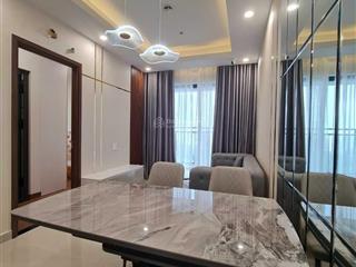 Duy nhất ch q7 riverside 1pn1wc giá 8tr/th có 2 máy lạnh, máy nước nóng, rèm bếp.  0706 679 ***