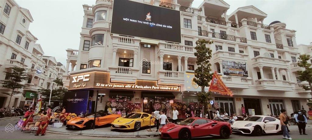 Bán nhanh căn nhà phố có hầm hoàn thiện đẹp, có thang máy, giá chỉ 20 tỷ khu cityland park hill