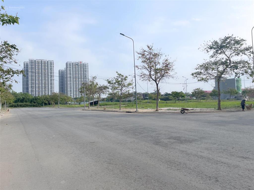 Cần bán đất dự án lotus residence giá 6,8 tỷ 92,5m2,  phòng kinh doanh anh tuấn group