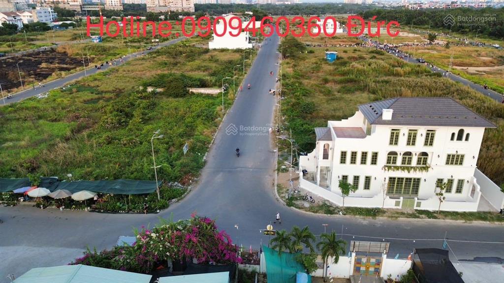 Sp hot. cần tiền bán gấp 2 nền villa lô góc thái sơn 1 bqp, phước kiển, giá 60tr/m2. 0909 460 *** đức