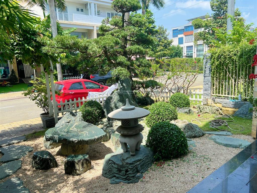 Gia đình cần bán gấp biệt thự dragon parc nhà bè (dt 8x21m=168m2) giá 18 tỷ 800tr,  0909 904 ***
