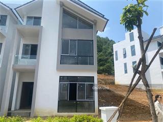 Chính chủ bán căn biệt thự xanh villas 300m2 x 3 tầng hoàn thiện mặt ngoài bằng giá hđmb của cđt