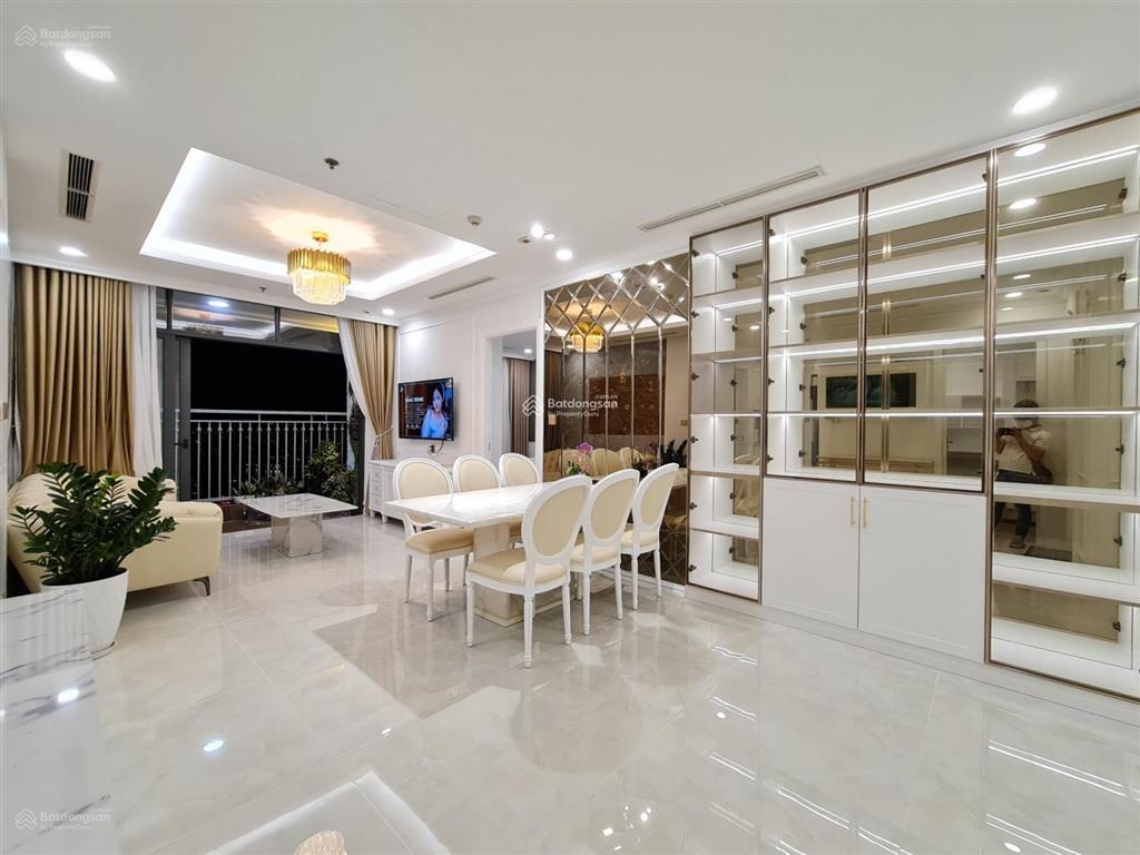 Chuyên cho thuê vinhomes 1234pn căn vip,độc quyền,view sông,giá tốt gọi tôi 0964 649 *** hot hot !
