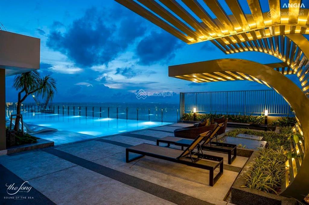 Bán nhanh căn 2pn + suất nội bộ 72m2 view trực diện biển, rẻ hơn thị trường 400tr