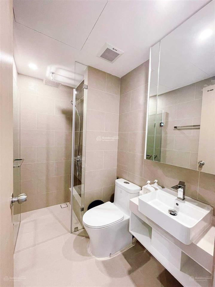 Chính chủ cần bán gấp căn 1pn + the sóng tầng cao view pullman
