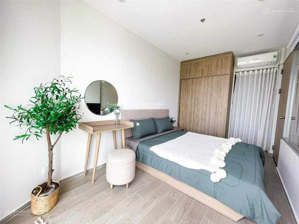 Chính chủ cần bán gấp căn 1pn + the sóng tầng cao view pullman