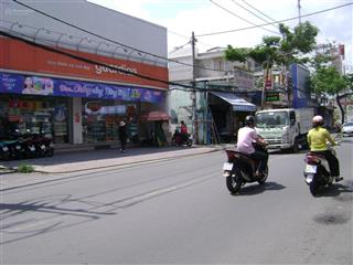 Cho thuê căn nhà hạnh phúc, 3 phòng ngủ, đầy đủ nội thất, đường lê quang định, p.11, q. bình thạnh