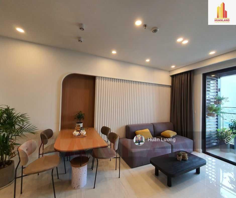 Giỏ hàng nhiều căn hộ 2pn giá tốt, kẹt tiền cần bán gấp tại kingdom 101, q10 cần tìm chủ mới