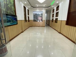 Bán nhà 1t2l mt hai bà trưng, sổ hoàn công, 120m2, sân ô tô rộng, 8ty7 tl, đường lớn mtkd sầm uất