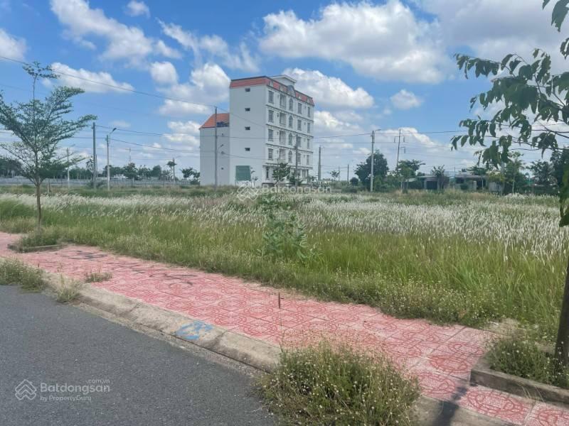 Chính chủ cần bán gấp đất nền đã có sổ hồng riêng, khu dân cư 1b thị trấn cần đước, long an