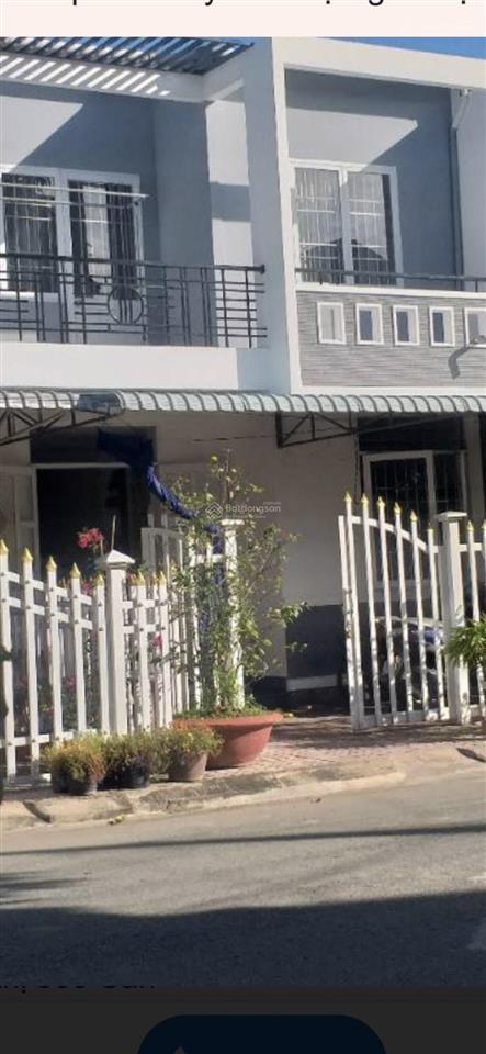 Chính chủ bán nhà 2 tầng căn bìa thoáng mát ngay trung tâm tp. cao lãnh kđt 500 căn, giá 2.7 tỷ