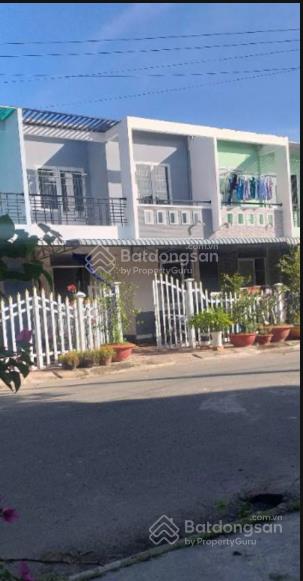 Chính chủ bán nhà 2 tầng căn bìa thoáng mát ngay trung tâm tp. cao lãnh kđt 500 căn, giá 2.7 tỷ