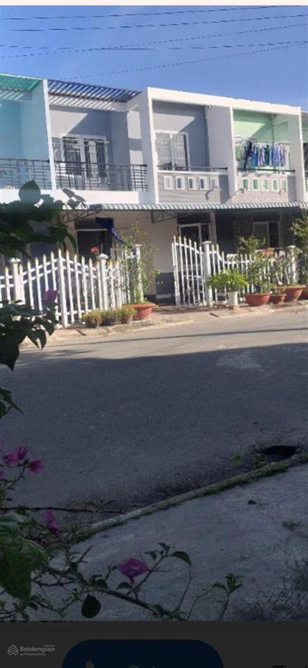 Chính chủ bán nhà 2 tầng căn bìa thoáng mát ngay trung tâm tp. cao lãnh kđt 500 căn, giá 2.7 tỷ