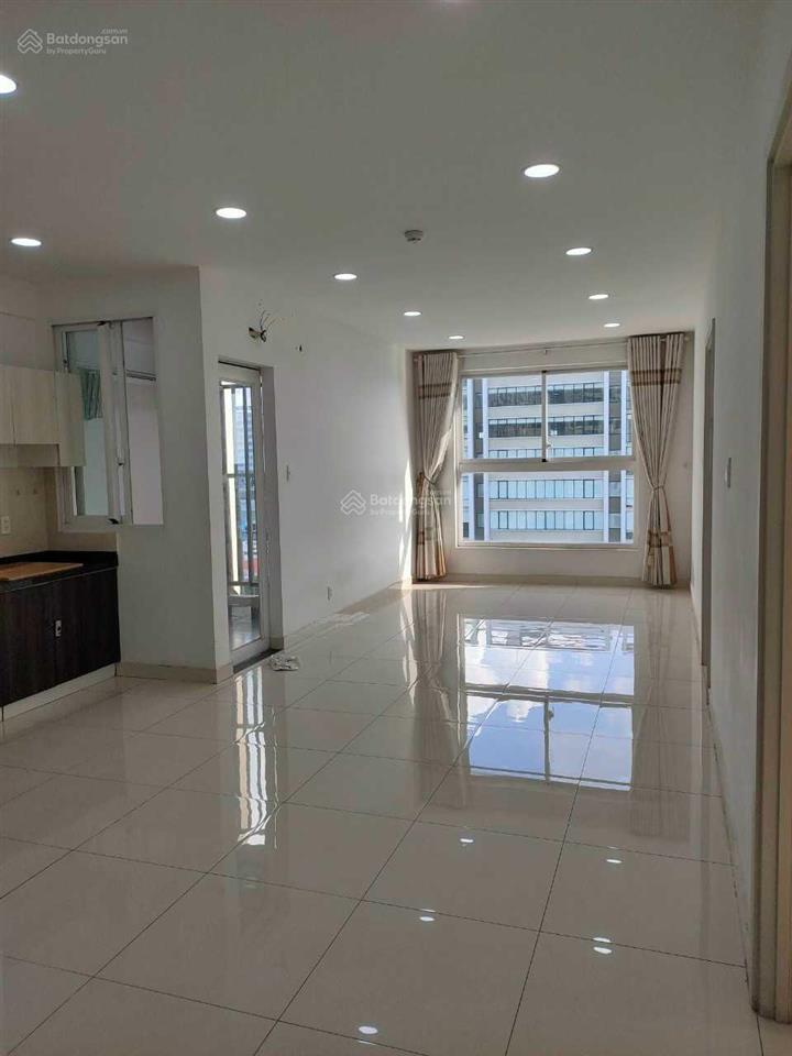Cho thuê căn hộ cộng hoà garden 2pn, 77m2. giá thuê 15tr/th, ntcb.  0798 758 ***