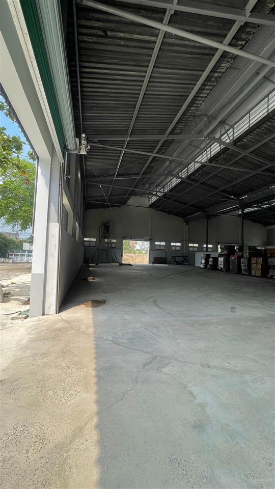 Bán xưởng 8131m2 mặt tiền dương công khi, giá 175 tỷ
