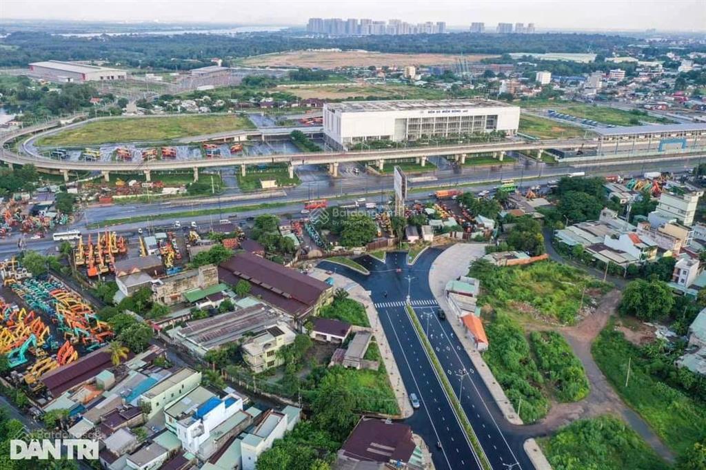Chủ gửi bán gấp lô mặt tiền đường d5 16m trục chính khu bình nguyên hướng đông nam chỉ 5.5tỷ/100m2