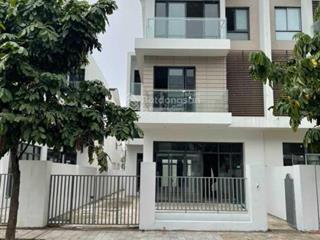 Bán căn an vượng villa kđt nam cường giá 36.5 tỷ cả nhà cả đất,  0941 535 ***