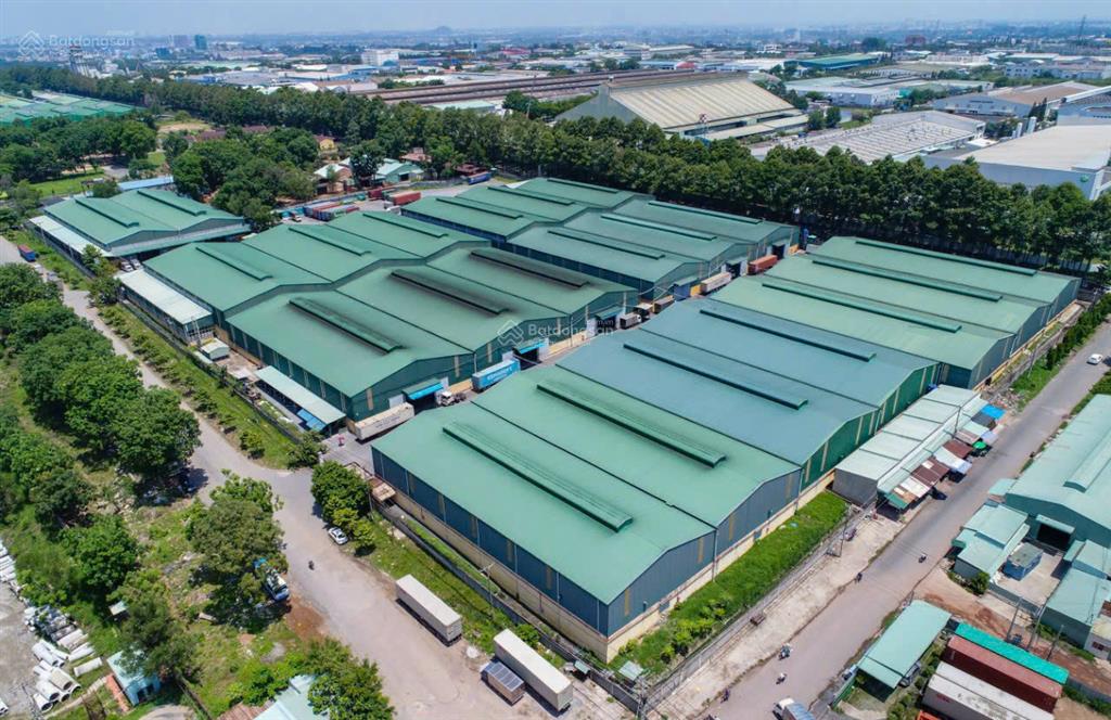 Strans cho thuê kho 1000m2 chuyên dụng có dock chứa hàng bách hóa nằm ngay kcn biên hòa 2