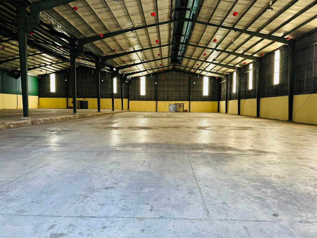 Strans cho thuê kho 1000m2 chuyên dụng có dock chứa hàng bách hóa nằm ngay kcn biên hòa 2