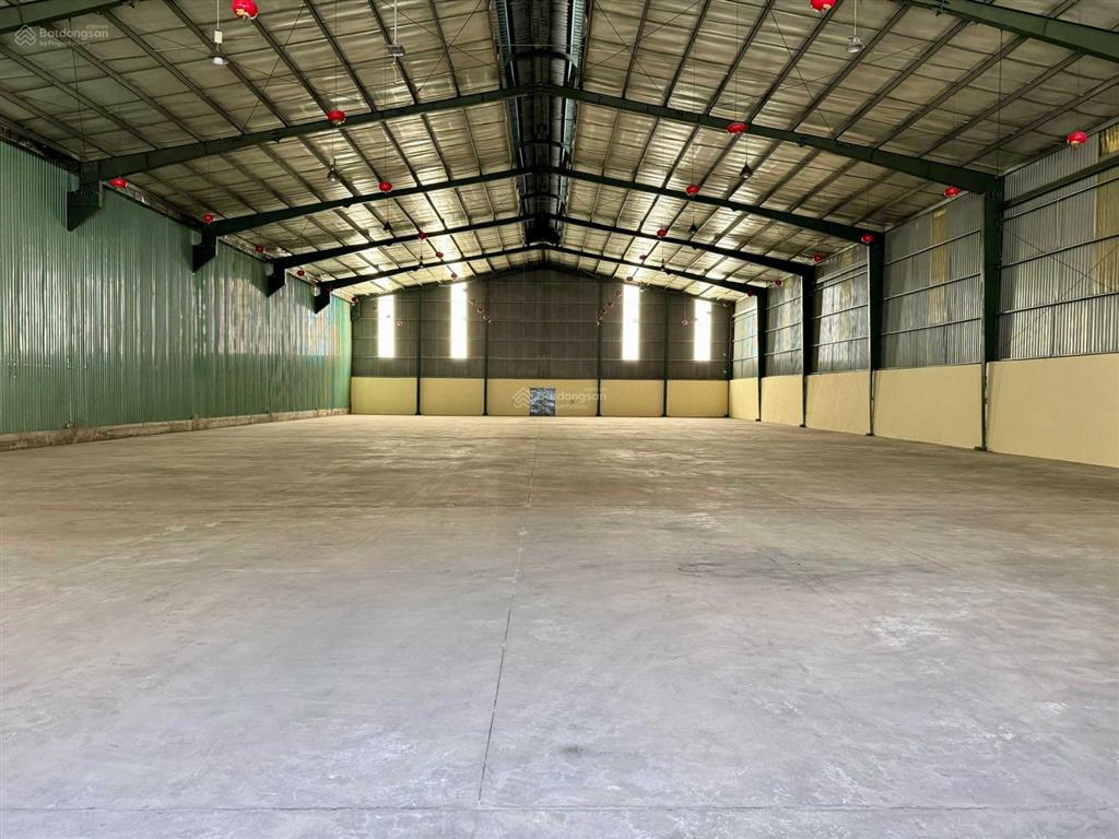 Strans cho thuê kho 1000m2 chuyên dụng có dock chứa hàng bách hóa nằm ngay kcn biên hòa 2