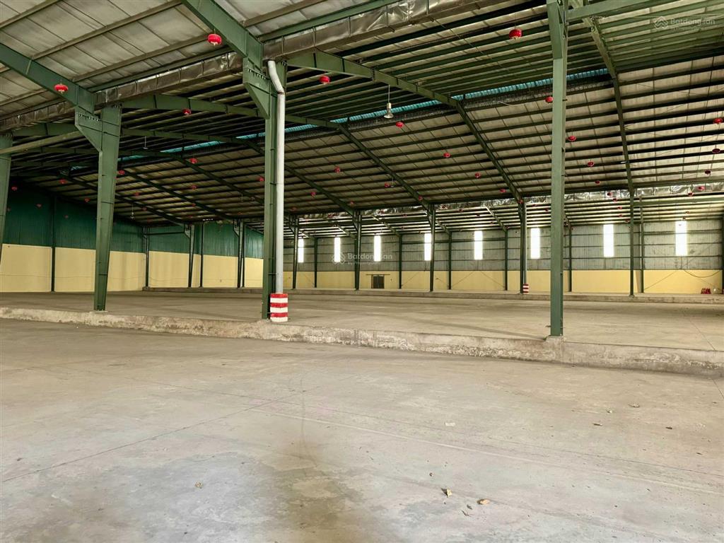 Strans cho thuê kho 1000m2 chuyên dụng có dock chứa hàng bách hóa nằm ngay kcn biên hòa 2