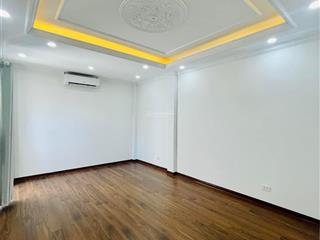 Bán nhà phố tôn đức thắng quận đống đa 39m2, thang máy, 5 tầng, kinh doanh, giá 9 tỷ